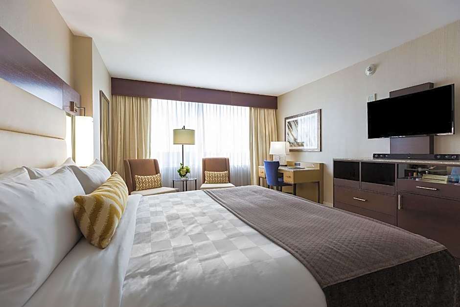 Photo 1 of 5 of Sky Suite, Tower
