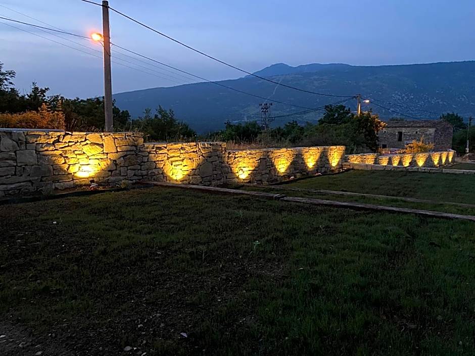 Villa Telma in Kostrčani - Haus für 8-10 Personen