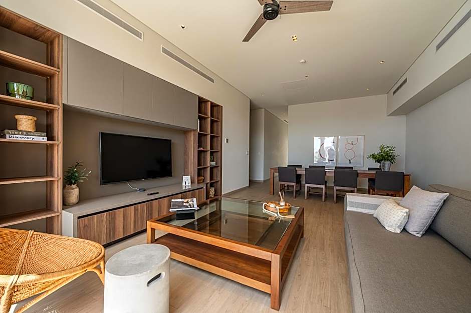 The Paraiso Residences at Marina Cabo