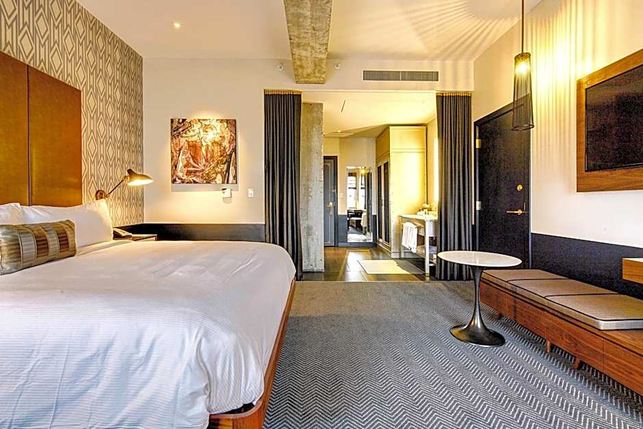 WATERMARK Baton Rouge, Autograph Collection by Marriott