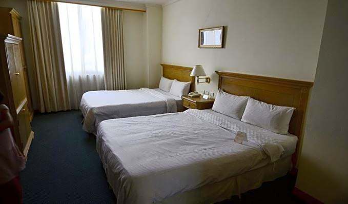 Cambridge Hotel - Yung Kang