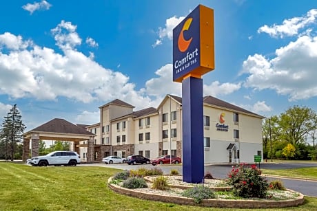 Comfort Inn & Suites North Aurora - Naperville