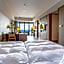 One Suite THE GRAND