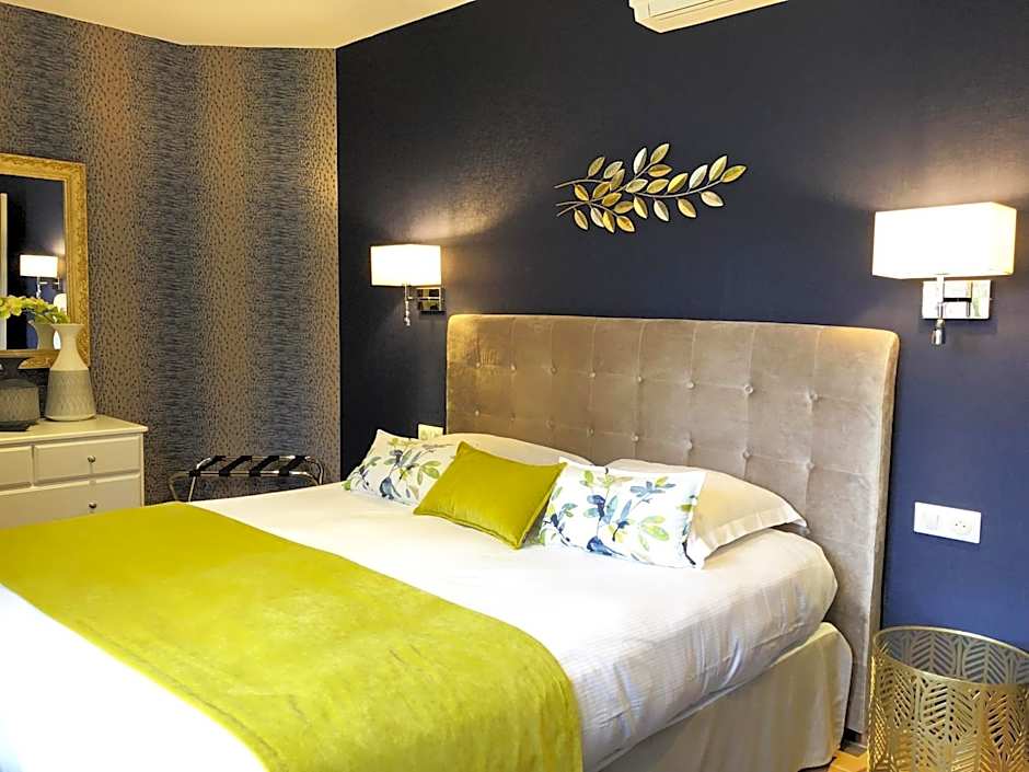 Photo 1 of 3 of Suite, Terrace