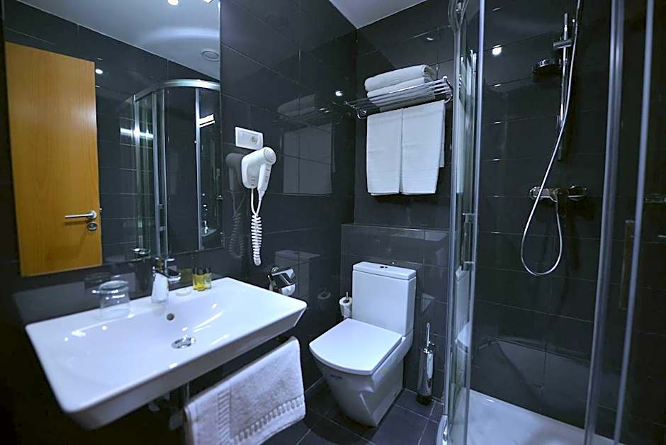 Annakhil Hotel