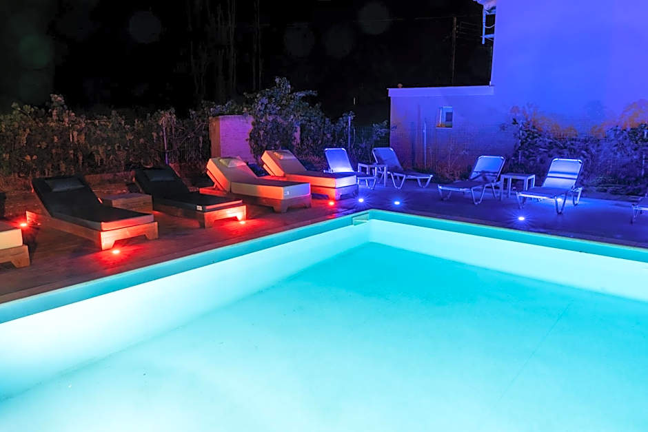 VSP RENT ROOMS FUeGO