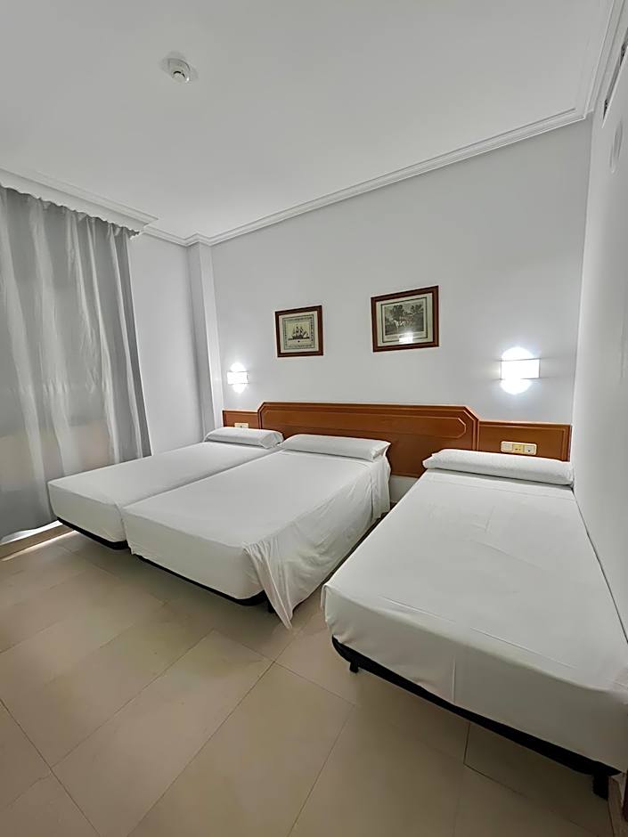 Hotel Humanes