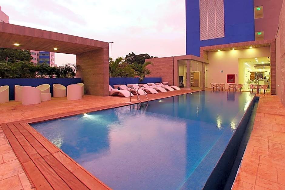 One Villahermosa 2000