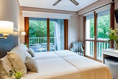 Habitación Doble 2 camas Parking Gratuito