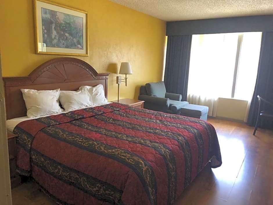 Hotel Tulsa I-44 Midtown – Tulsa, OK