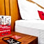 RedDoorz near XT Square 4