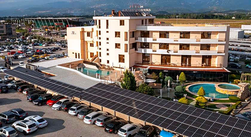 Airport Hotel Tirana