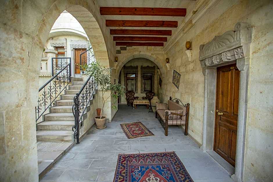 Stone House Cave Hotel