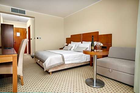 Superior Double or Twin Room with Balcony and Sea View