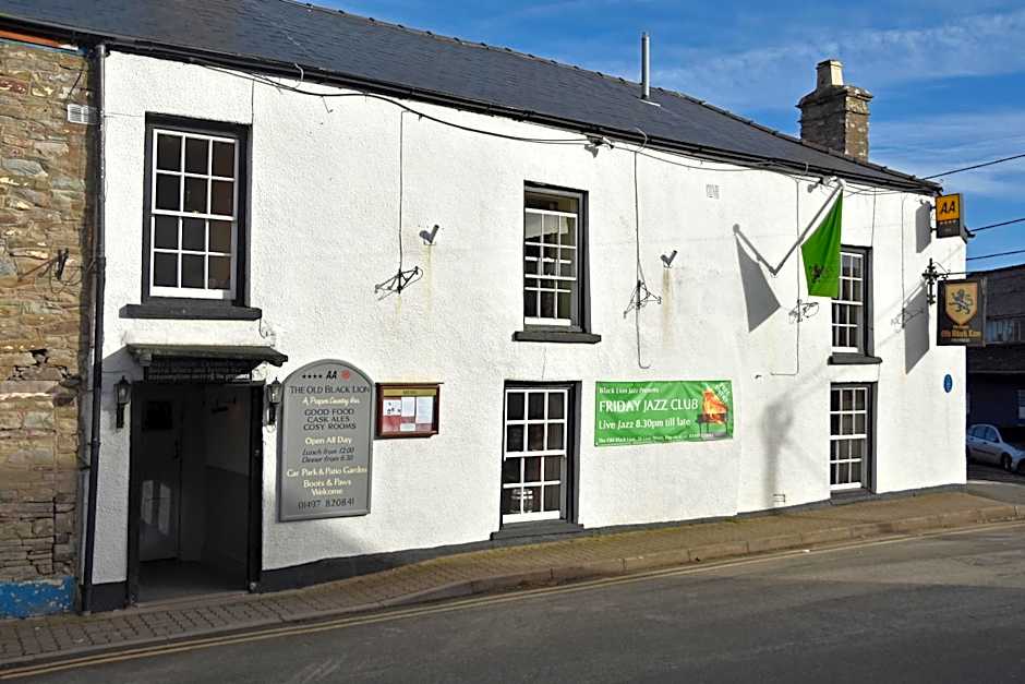 The Old Black Lion