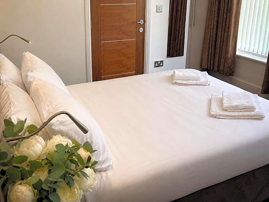 Marlborough Hotel