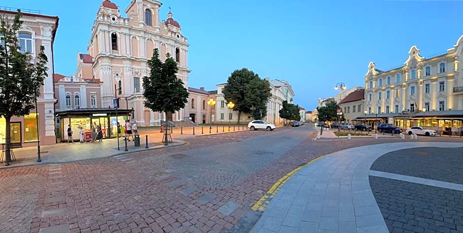 St Casimir Apartments