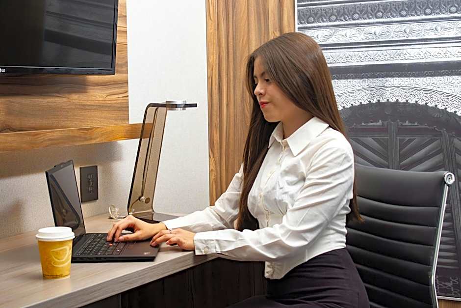 Courtyard by Marriott Mexico City Vallejo