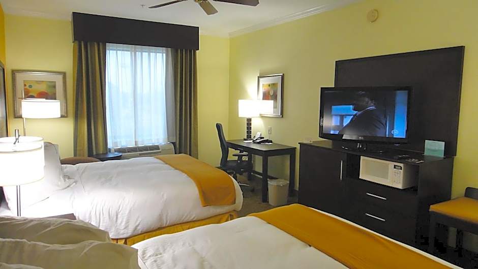 Holiday Inn Express Hotel & Suites Houston North Intercontinental By IHG