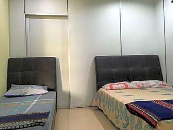 SPOT ON 89857 Azra Inn (Rumah Tumpangan)