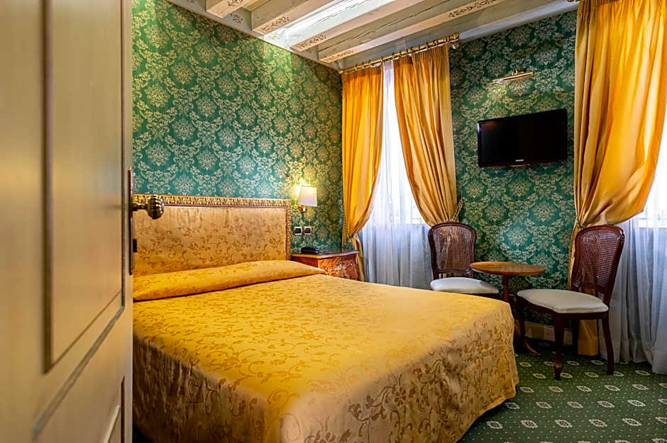 Hotel Santa Marina