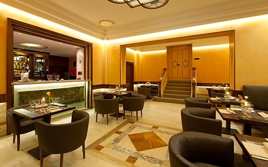 Hotel Diana