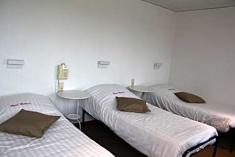 Quadruple Room with Shower