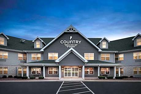 Country Inn & Suites by Radisson, Germantown, WI