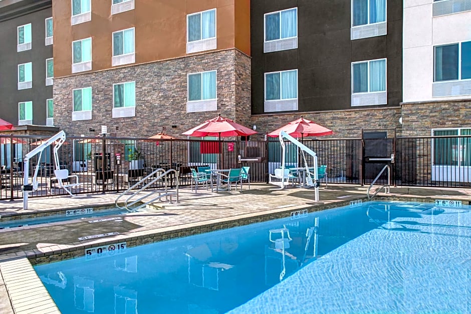 TownePlace Suites by Marriott Bakersfield West