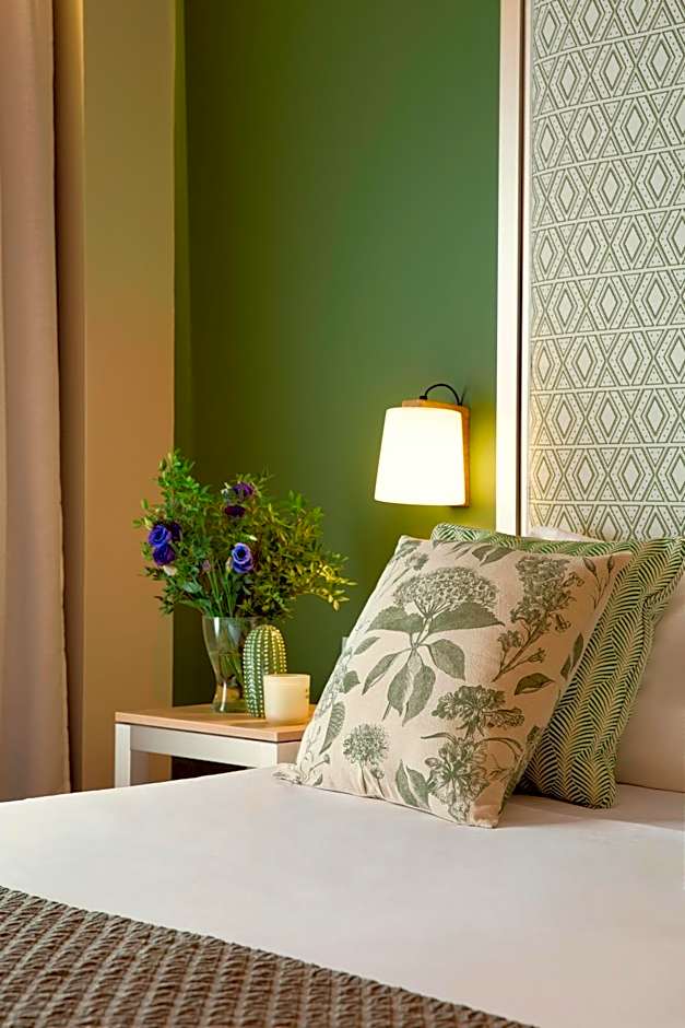 Central Hotel, Trademark Collection by Wyndham