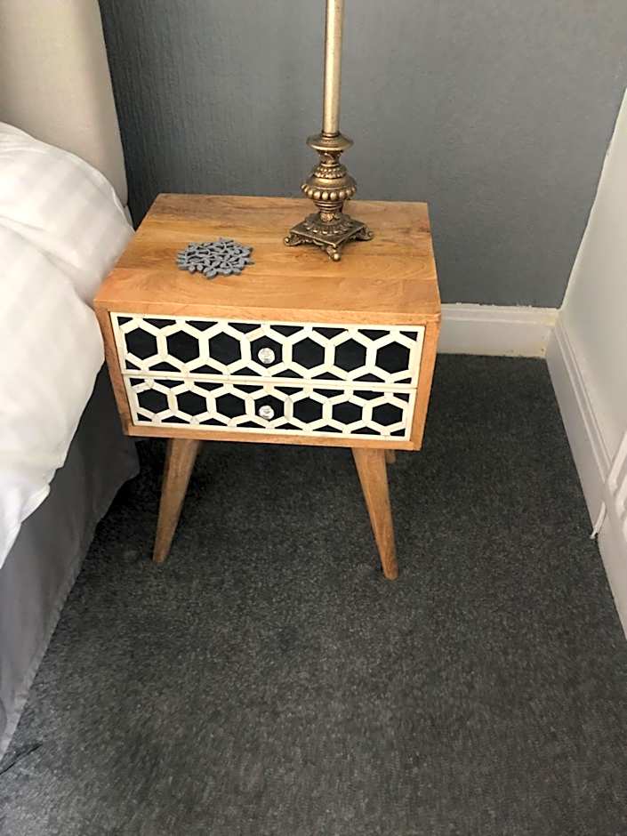 The Fossil Tree Hotel