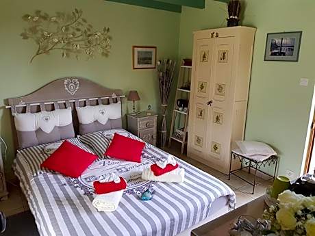 Double Room with Pool View