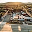 The Historic Leakey Inn