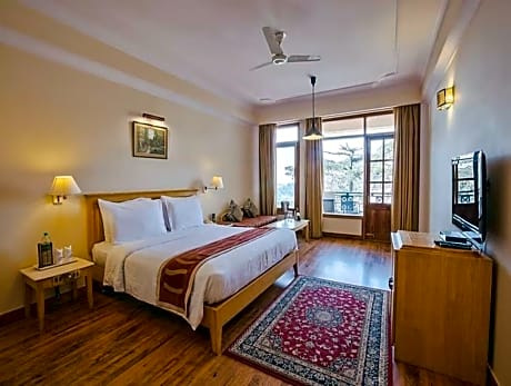 Premium Room with Large Balcony(Bathtub) - 15% Discount on Spa Therapies