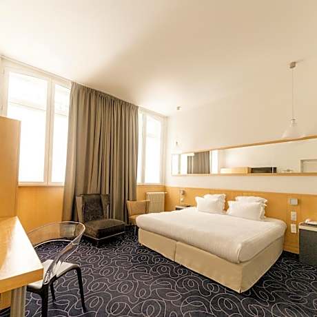 Ground Floor Double Room with Disability Access