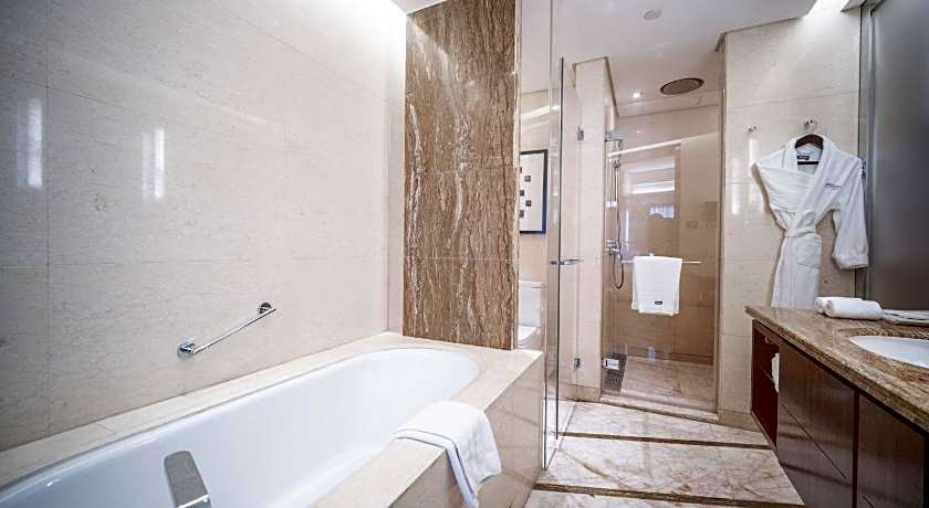 The Westin Nanjing Xuanwu Lake