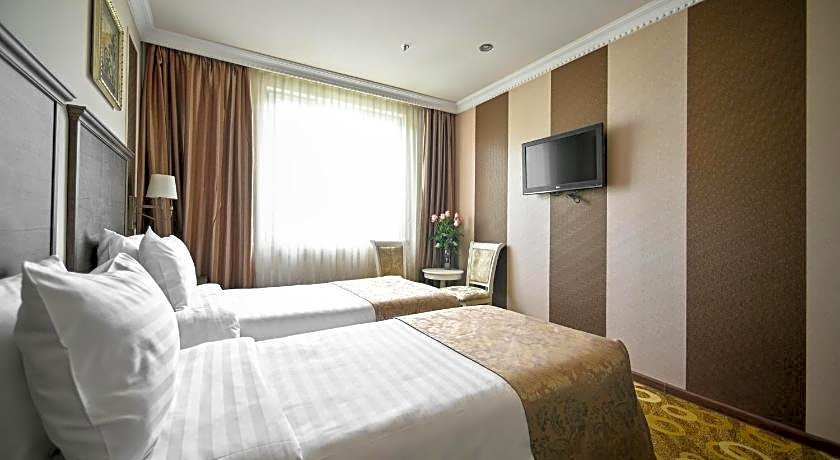 Imperial Palace Hotel