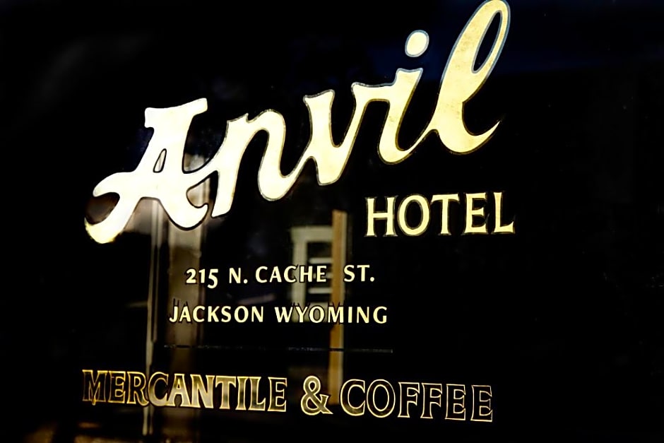 Anvil Hotel