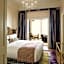 Chelsea Savoy Hotel
