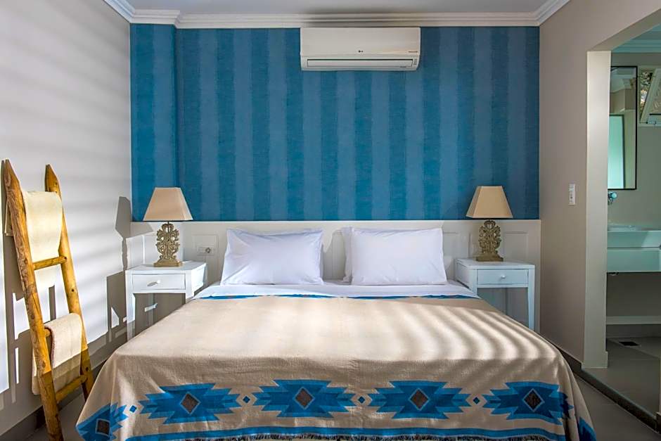 Notos Heights Hotel & Suites