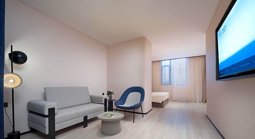 Atour Light Hotel Dalian Zhongshan Square Renmin Road
