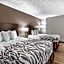 Red Roof Inn & Suites Sulphur Springs