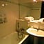 Aix Hotel