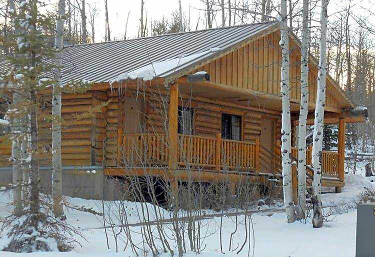 Daniels Summit Lodge