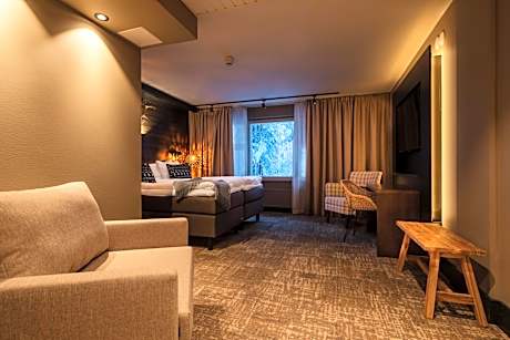 Mystique De Luxe premium with Sauna