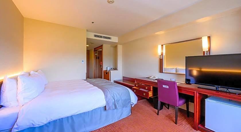 Fukuyama New Castle Hotel