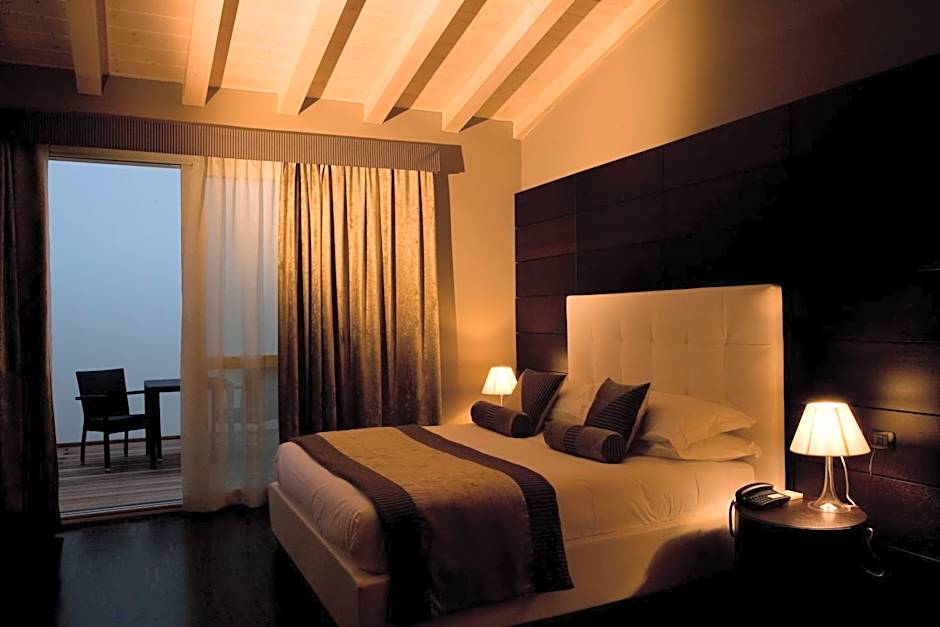 OneMhotel