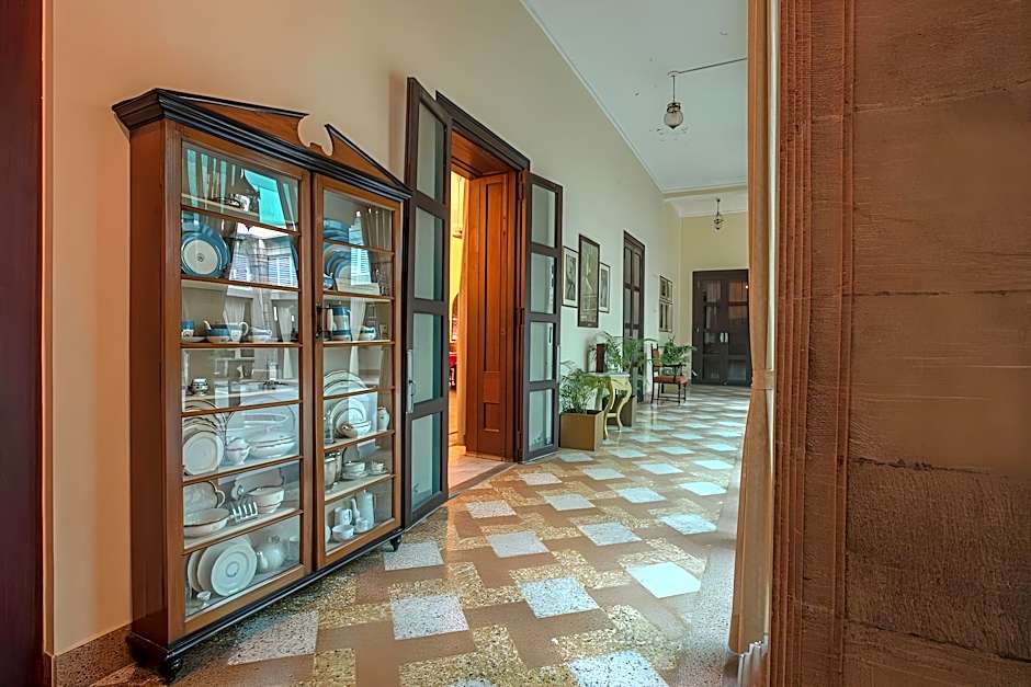 Nilambag Palace Hotel