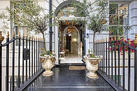 Opulence Boutique Hotel and Spa