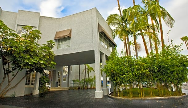 Hotel Current